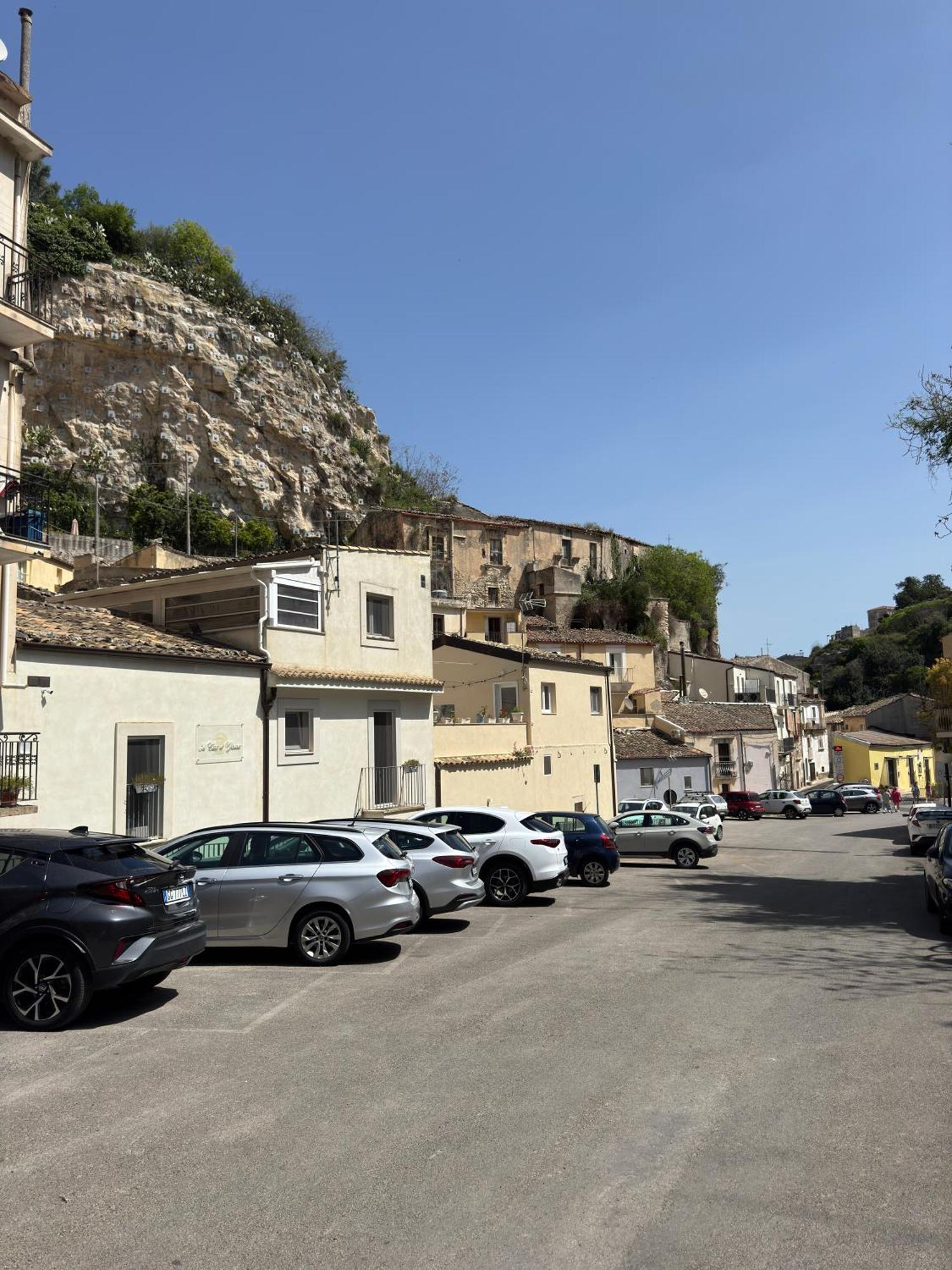 A Casa Di Grazia Bed and Breakfast Ragusa Buitenkant foto
